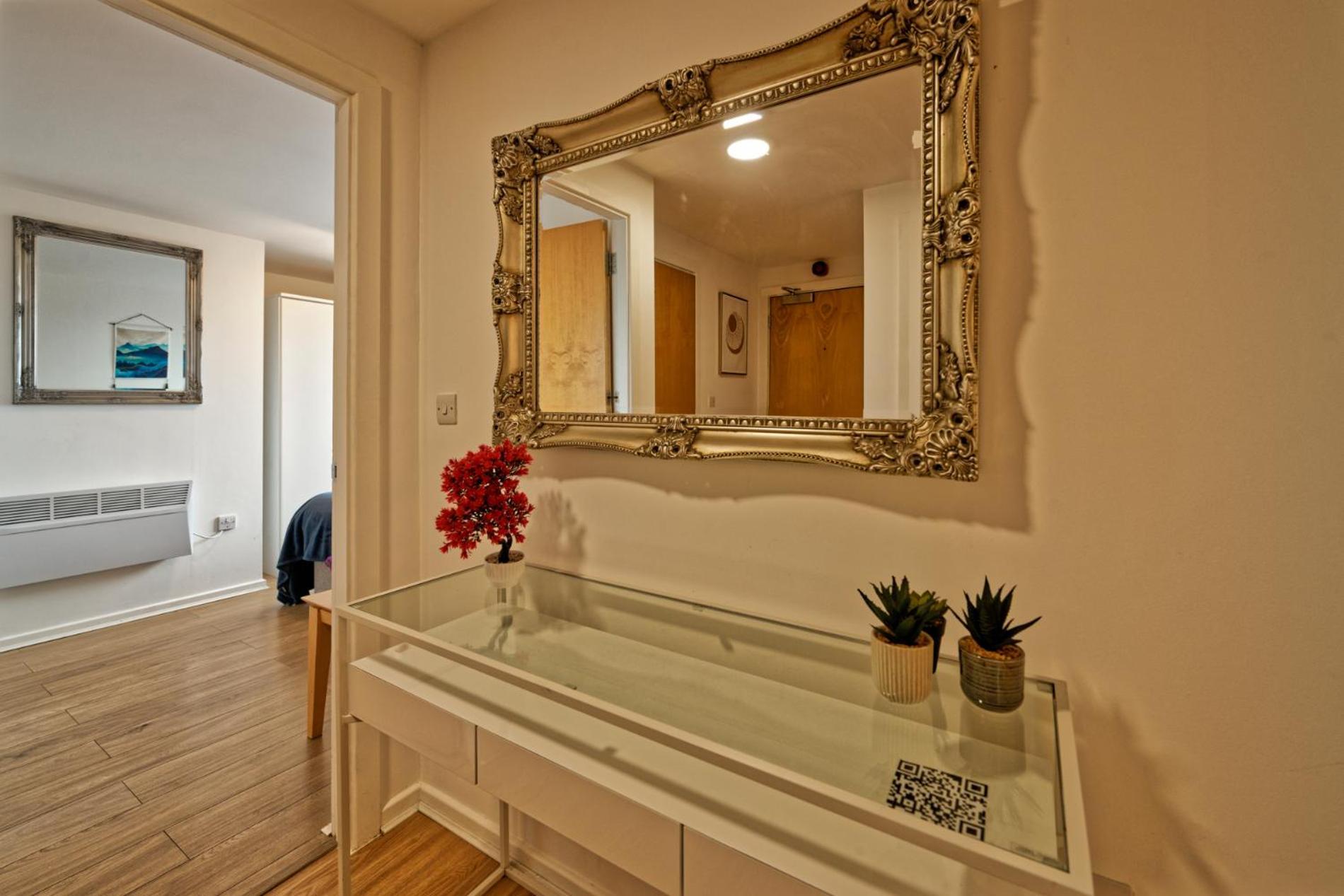 Sidemersey Livings- Convenient And Central 2-Bedroom Haven In L1 リヴァプール エクステリア 写真
