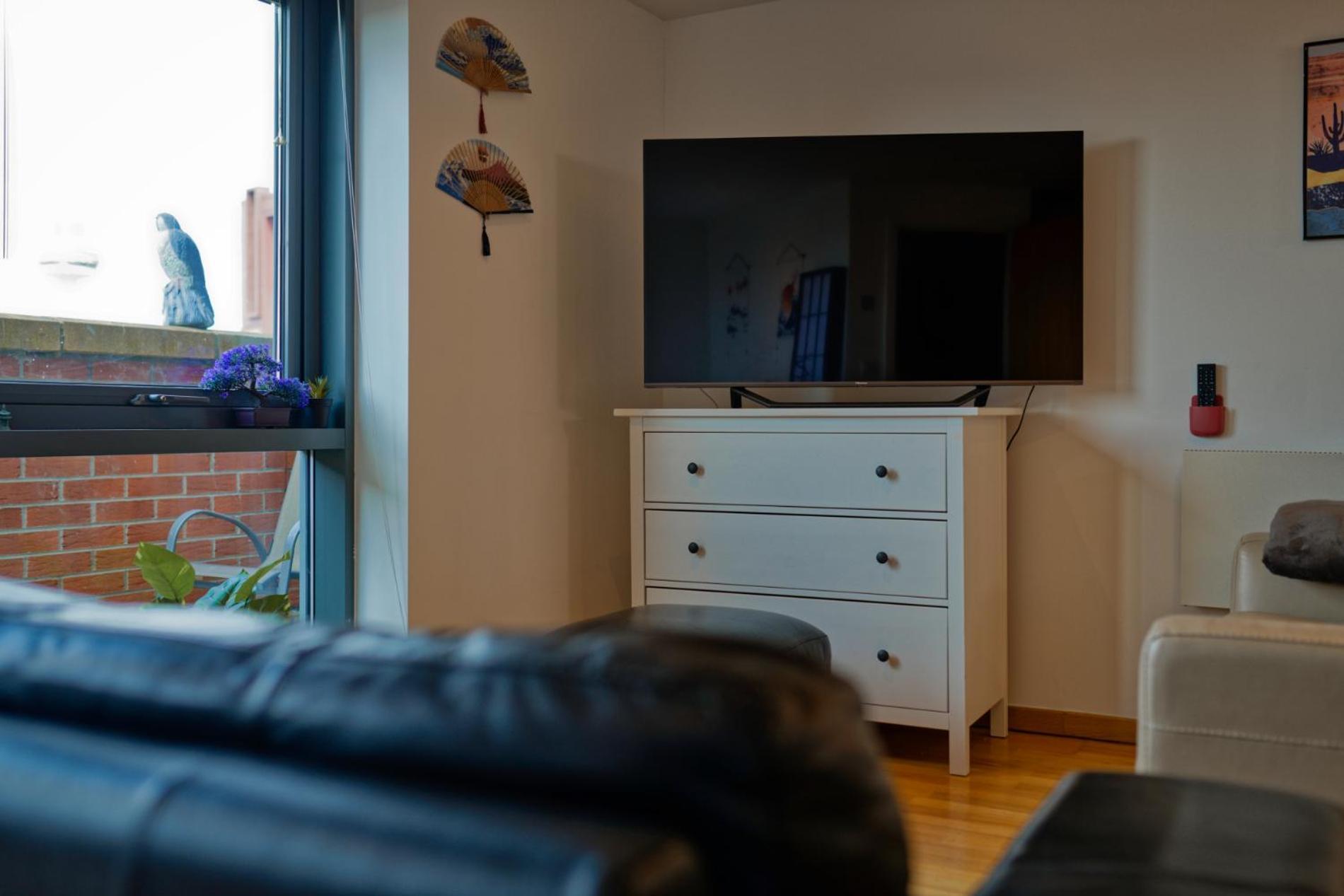 Sidemersey Livings- Convenient And Central 2-Bedroom Haven In L1 リヴァプール エクステリア 写真