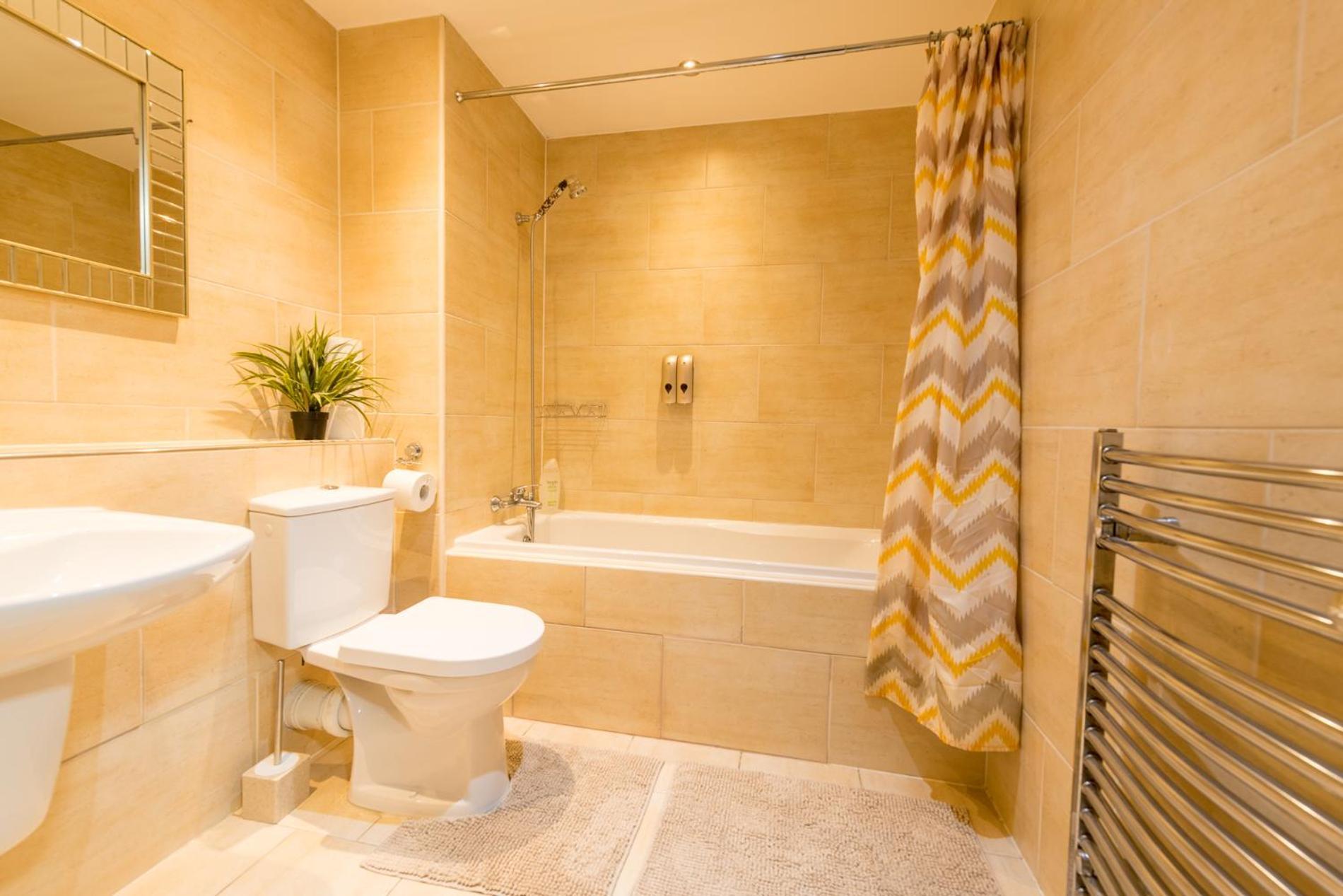 Sidemersey Livings- Convenient And Central 2-Bedroom Haven In L1 リヴァプール エクステリア 写真