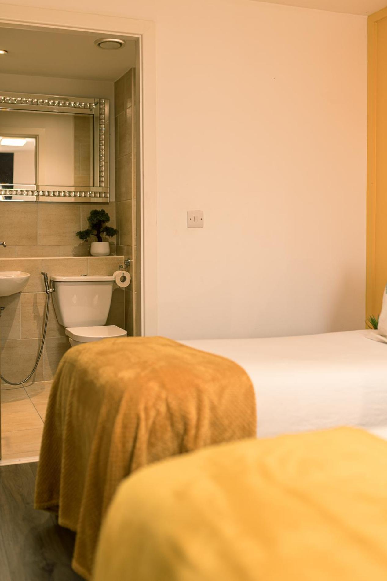 Sidemersey Livings- Convenient And Central 2-Bedroom Haven In L1 リヴァプール エクステリア 写真