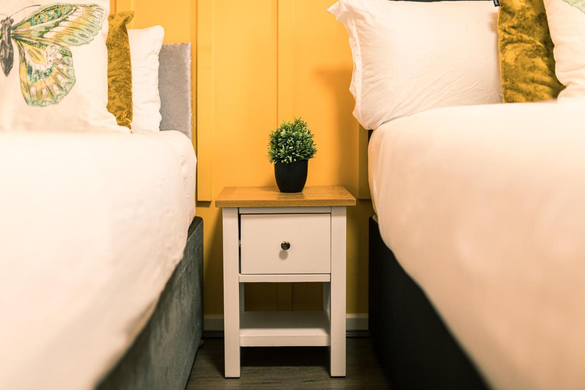Sidemersey Livings- Convenient And Central 2-Bedroom Haven In L1 リヴァプール エクステリア 写真