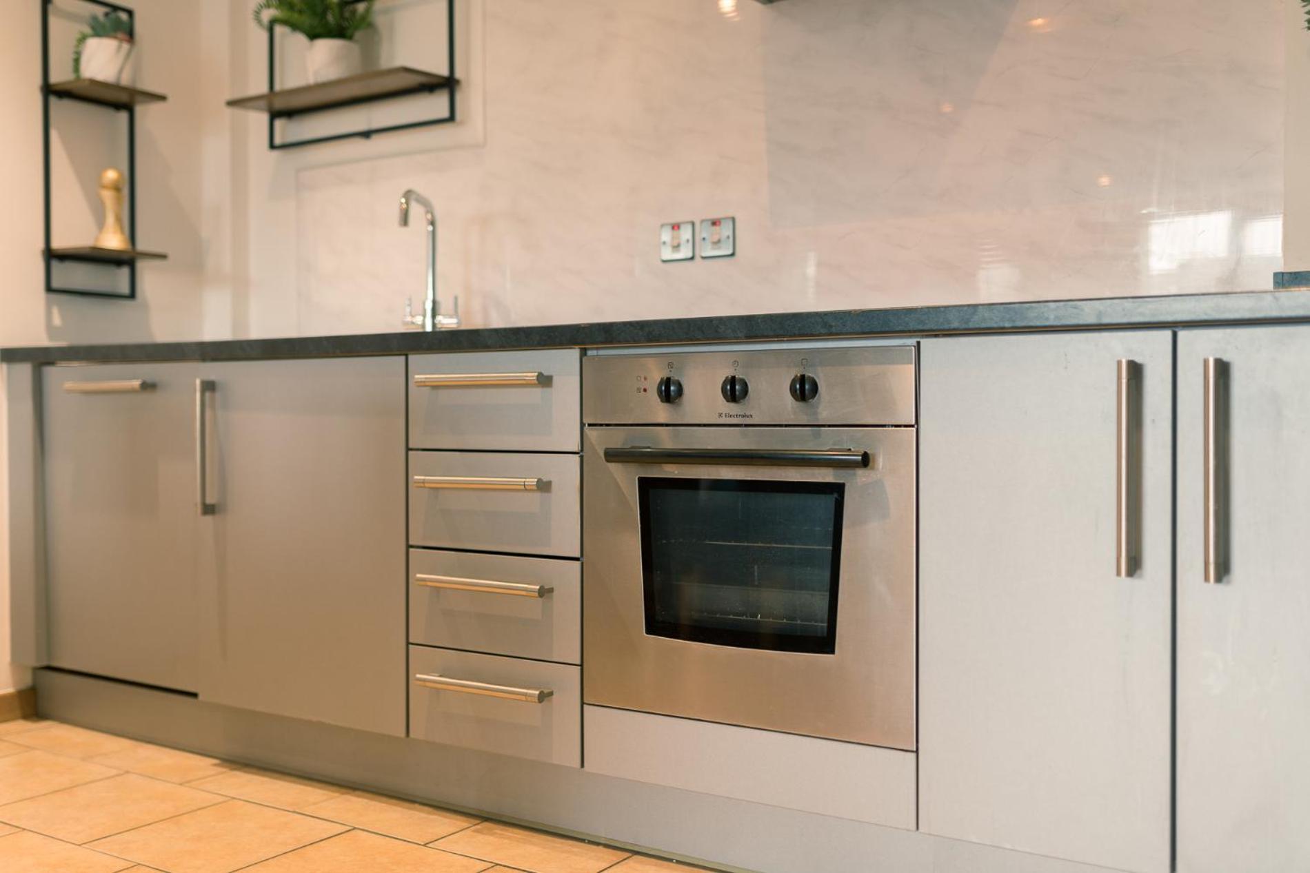 Sidemersey Livings- Convenient And Central 2-Bedroom Haven In L1 リヴァプール エクステリア 写真